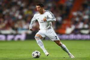 开云体育在线-雷霆血拼步行者，哈利伯顿在NBA季后赛接管比赛