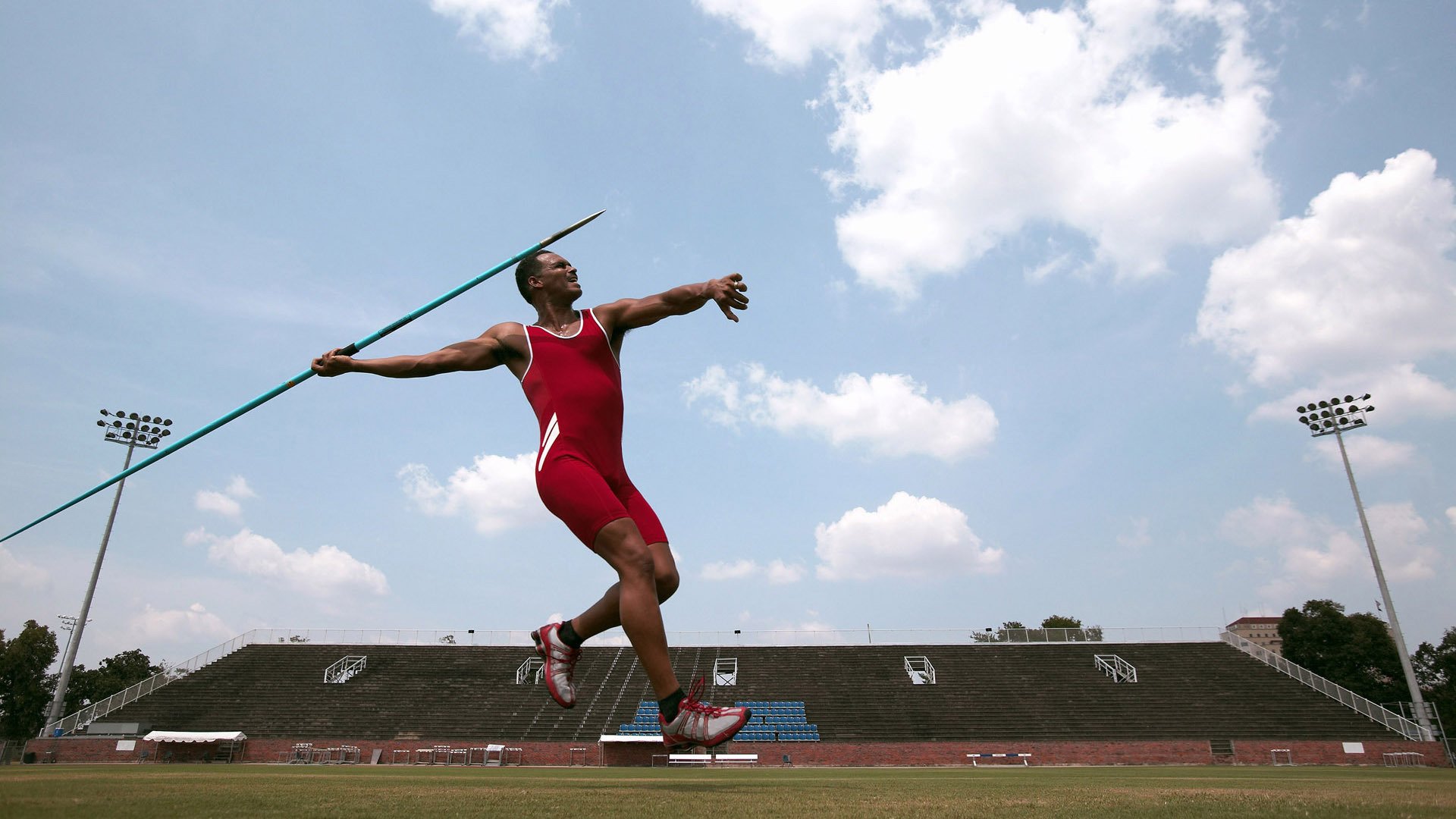 从马赛到曼城，当淘汰成为哈兰德进化的密钥